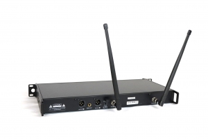 RFIntell QL7R/T1-B 720,500-754,000 МГц 2-канальная радиосистема с 2-мя ручными микрофонами в Псковской области